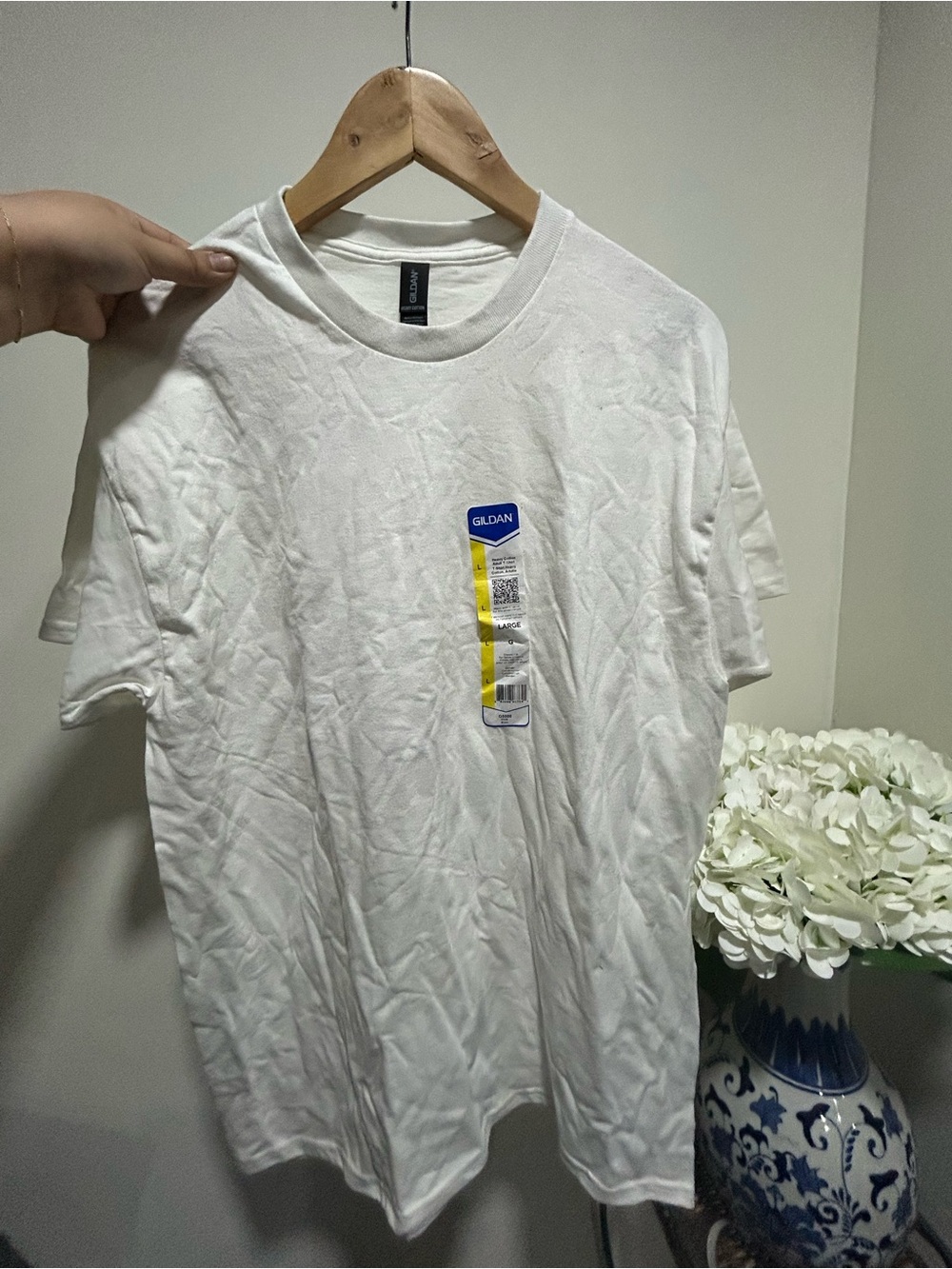 Gildan Men's White Short Sleeve Crew T-Shirt